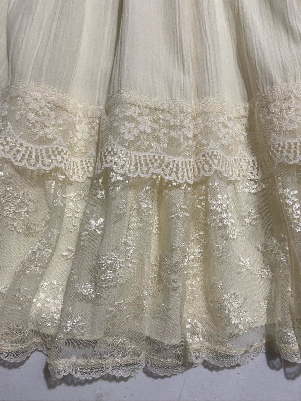 Vintage Dorissa International Nicole Girls Ivory Puff Sleeve Formal Dress Sz 4 - Picture 4 of 10